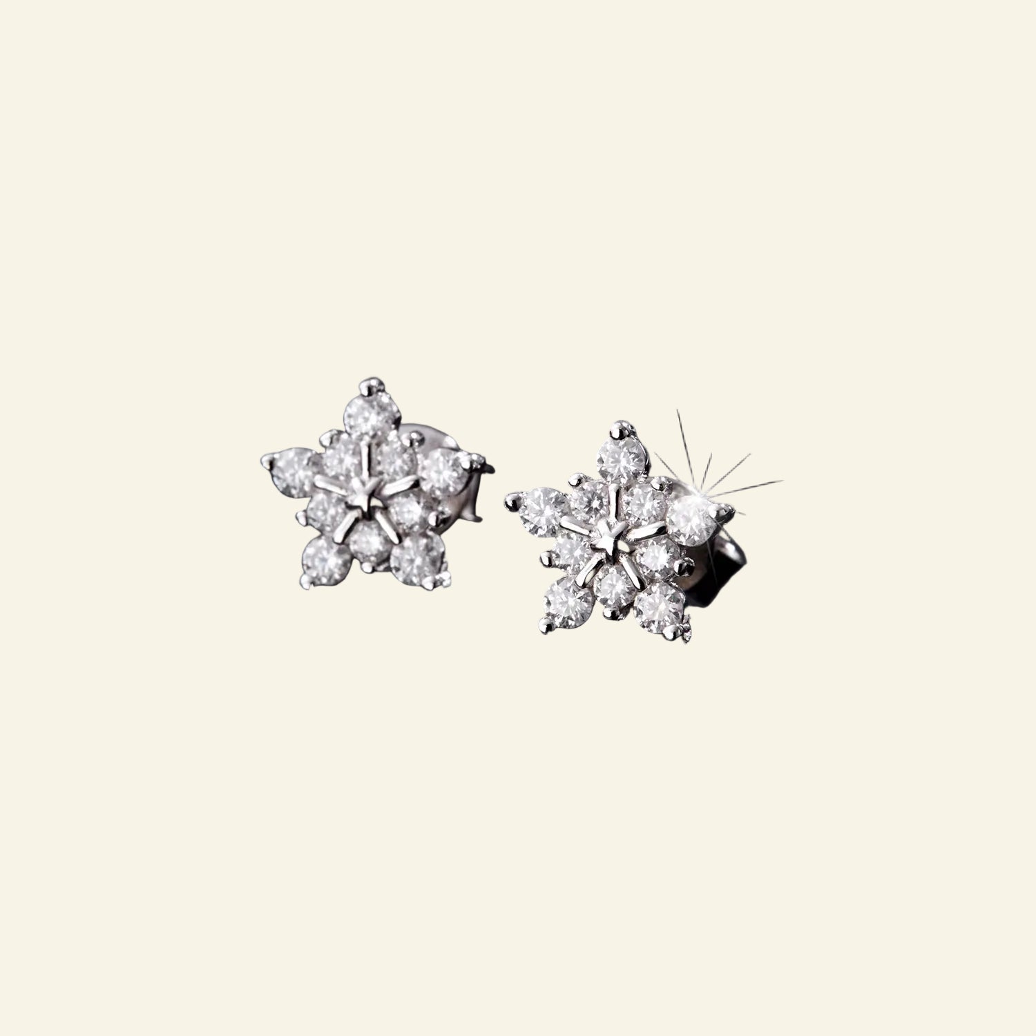 D Color Dazzling Moissanite Earrings 925 Sterling Silver Trendy Cute Snowflake Stud Earrings for Women Fine Jewelry