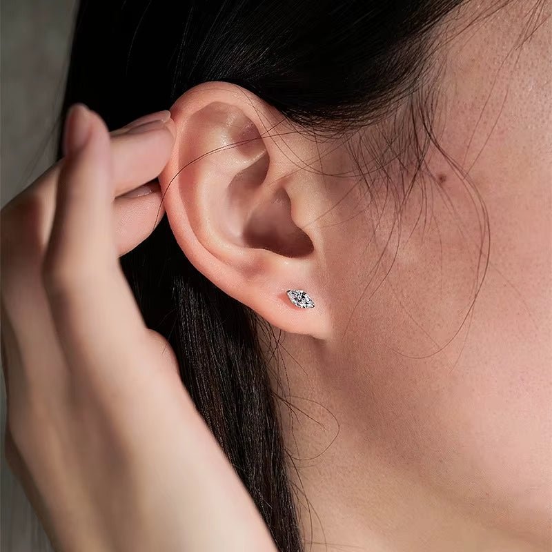 Clairis Marquise™ Moissanite Stud Earrings - AMORÉLUX