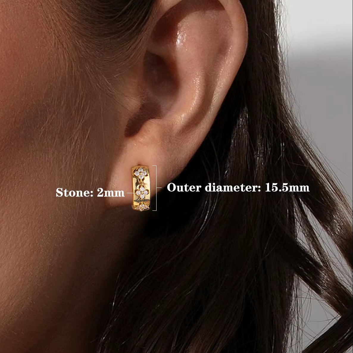 Four-Leaf Clover Moissanite Huggies Earrings 925 Sterling Silver Flower Hypoallergenic Jewelry for Women Lucky Gift