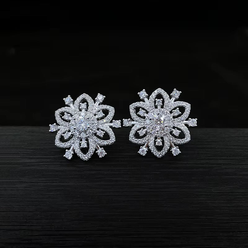 Full Moissanite Snowflake Earrings Studs 925 Real Silver Classic Flower Design Plated 18K Sparkling Women'S Luxury Jewelry