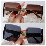 Korean Style Classic Black Big Square Shades Sunglasses for Women Men Fashion Women Sunglasses with Uv Protection