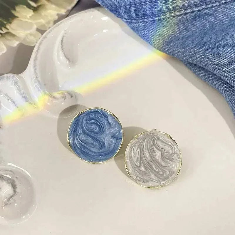 Vintage Resin Geometric