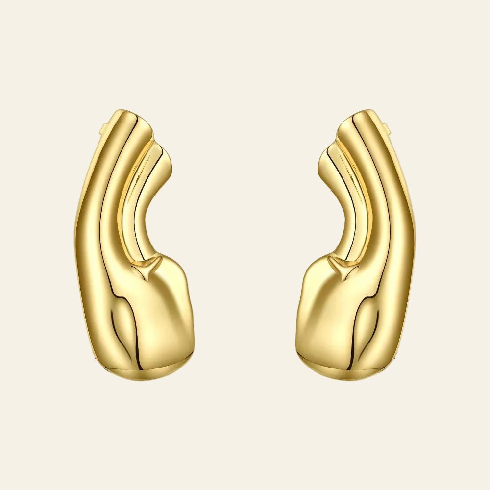 Aurelia™ Sculpted Gold Ear Cuff (No Piercing Required) - AMORÉLUX