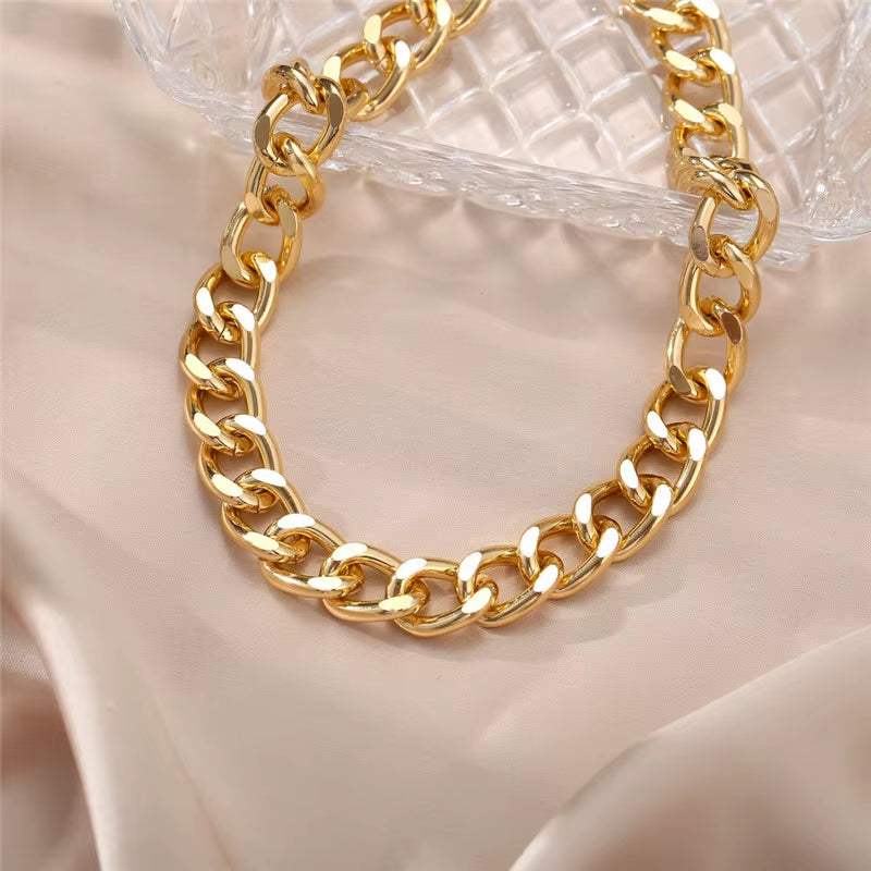 New Fashion Gold Color Punk Vintage Necklaces Thick Chain Statement Necklaces & Pendants Women Jewelry Wholesale