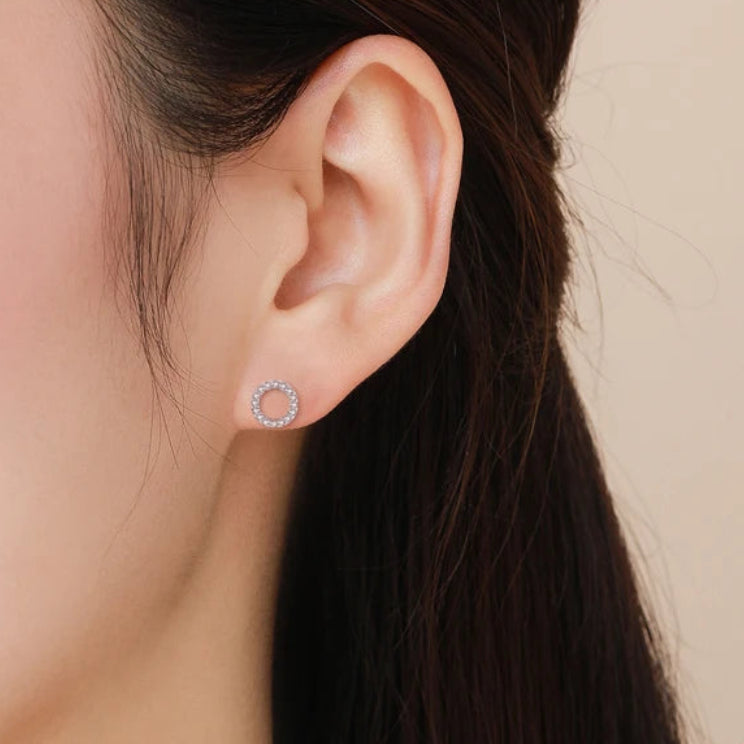 Real 925 Sterling Silver Simple round Stud Earrings for Women Shining CZ Geometric Hypoallergenic Jewelry Gifts for Kids