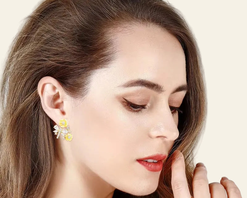Laya 925 Sterling Silver Summer Hot Style High Quality Zircon Natural Shell Flower Dragonfly Earrings for Women Luxury Jewelry