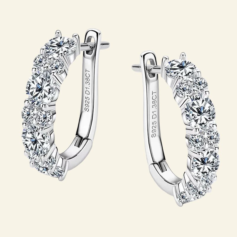 Lumière Arc™ Moissanite U - Shape Hoop Earrings - AMORÉLUX